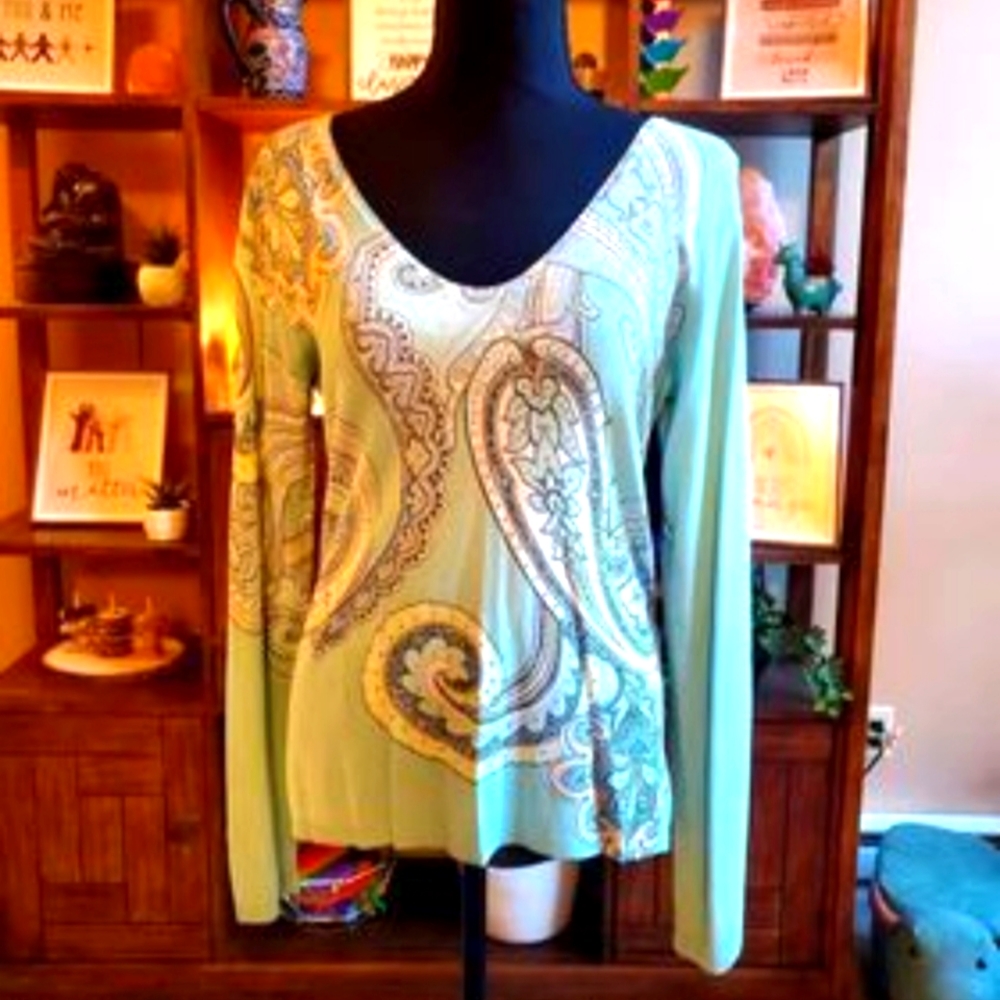 Gorgeous Casual Corner Size M Top